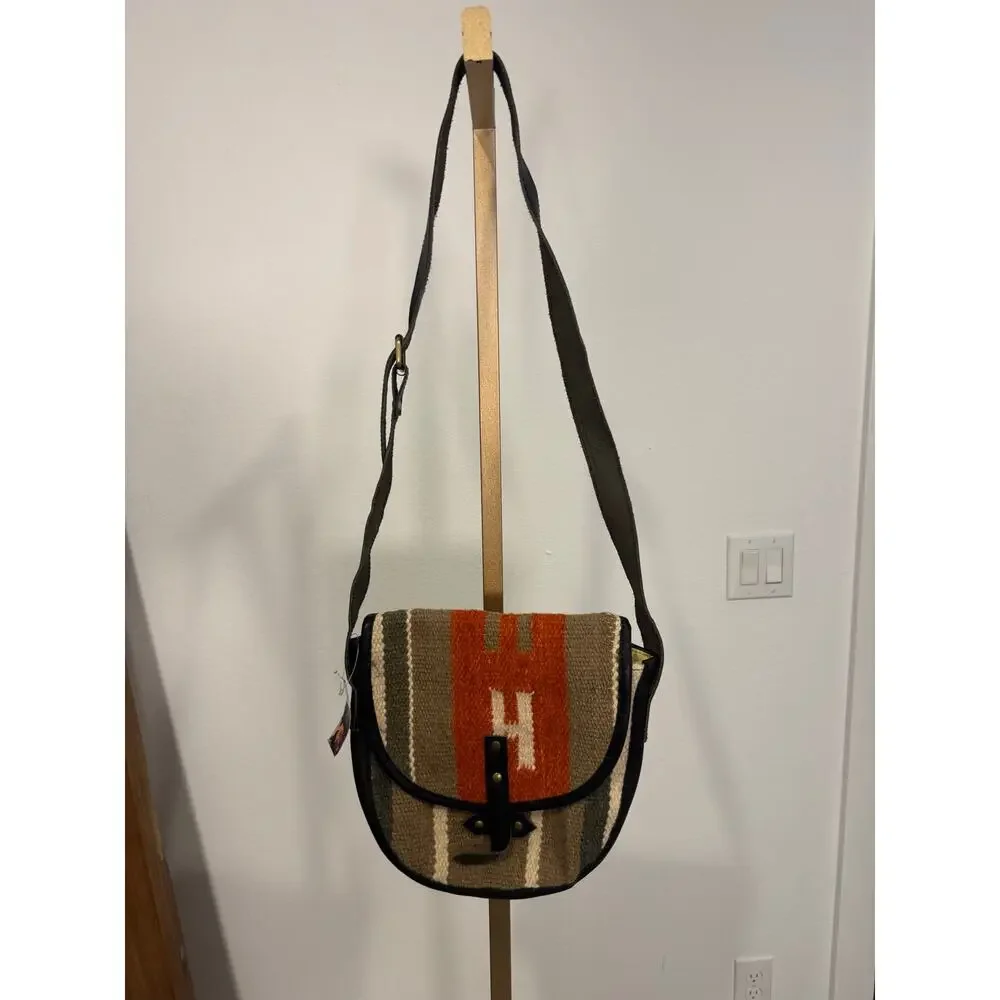 Raj | Wool Saddle Crossbody Bag